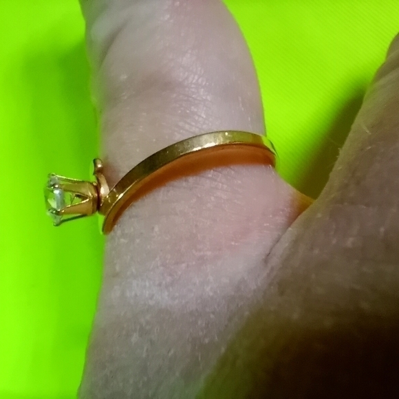 Goldtone cz cubic zirconia engagement ring size 11.5 - Picture 2 of 4